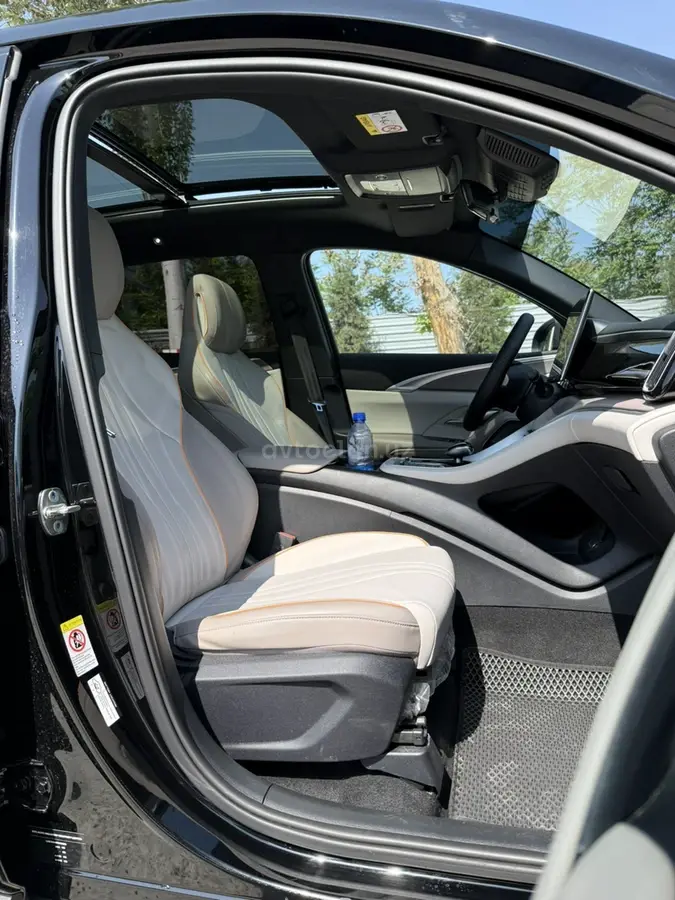 BYD Song Pro DM-i — 5