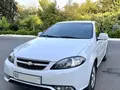 Chevrolet Gentra, 3 позиция 2020 года, КПП Автомат, в Чирчик за 12 200 y.e. id6473244