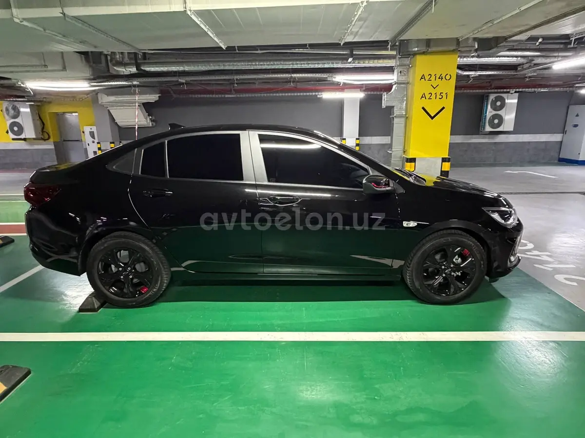 Chevrolet Onix 2025 — 5