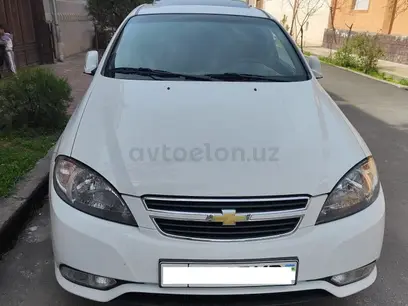 Белый Chevrolet Gentra, 3 позиция 2021 года, КПП Автомат, в Ташкент за 13 000 y.e. id4932124