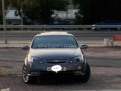 Серый Chevrolet Lacetti, 3 позиция 2013 года, КПП Автомат, в Чирчик за 10 000 y.e. id4985917