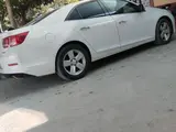 Белый Chevrolet Malibu, 2 позиция 2013 года, КПП Механика, в Шерабад за 20 000 y.e. id6360965