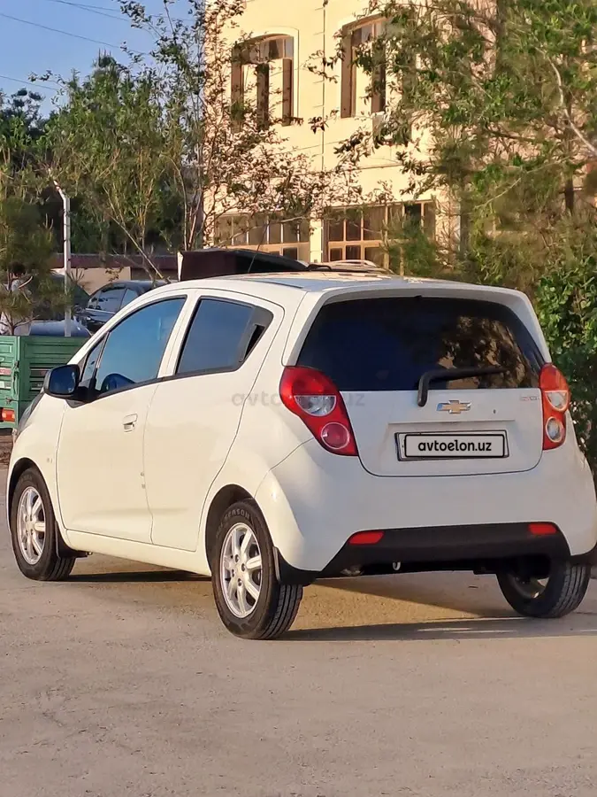 Chevrolet Spark 2020 — 3