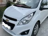 Белый Chevrolet Spark, 3 позиция 2023 года, КПП Механика, в Ташкент за 9 900 y.e. id5032721, Фото №1