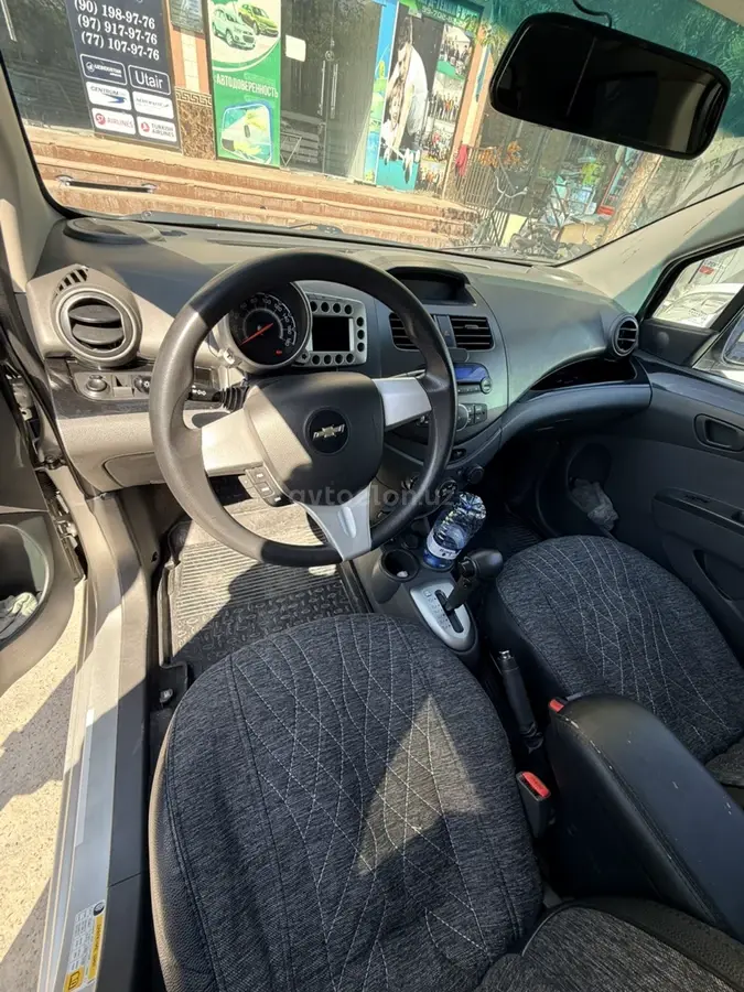 Chevrolet Spark 2015 — 4