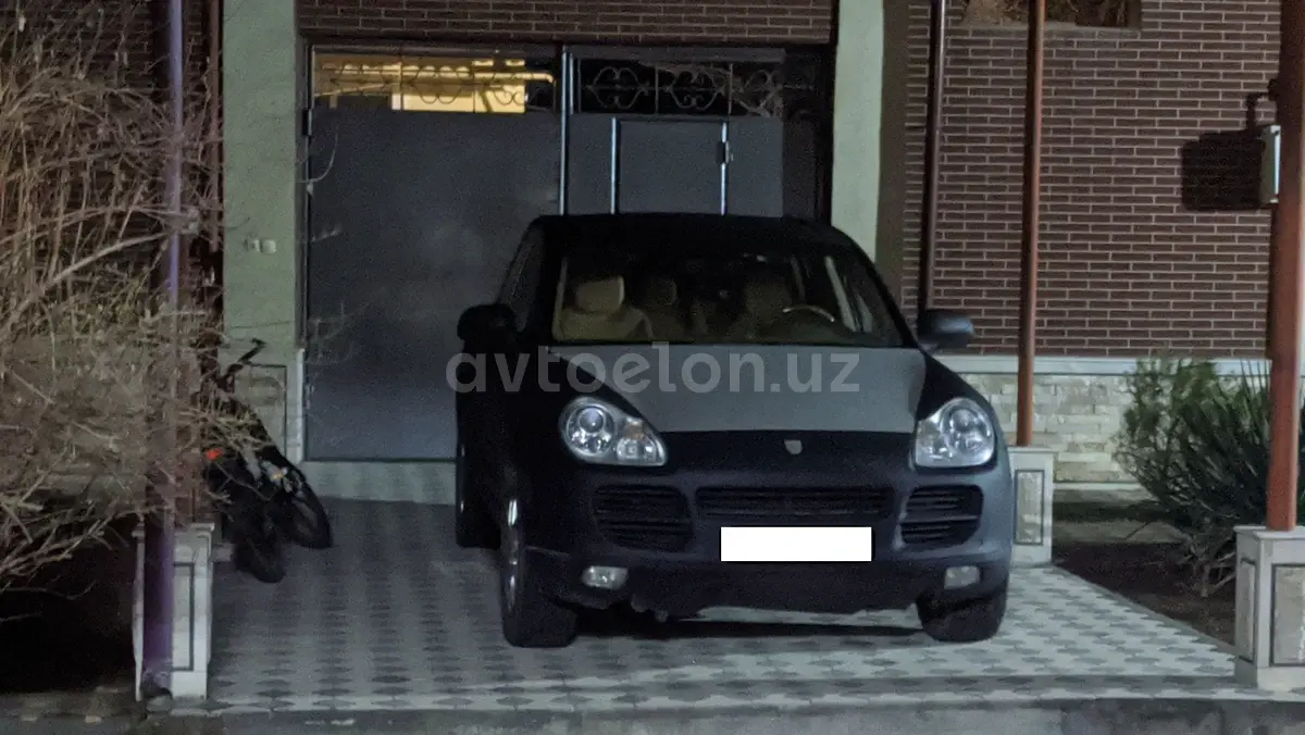 Porsche Cayenne