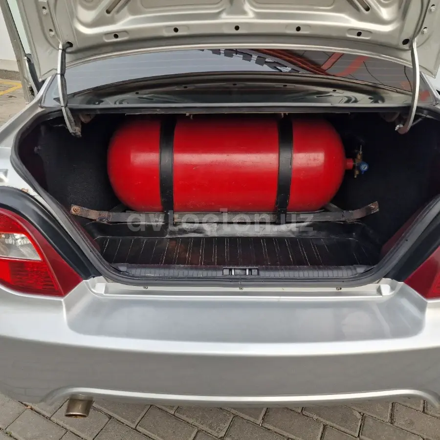 Daewoo Nexia II — 8