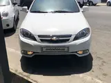 Белый Chevrolet Gentra, 3 позиция 2022 года, КПП Автомат, в Самарканд за 14 000 y.e. id5027672, Фото №1