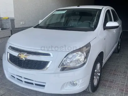 Белый Chevrolet Cobalt, 4 позиция 2024 года, КПП Автомат, в Ташкент за 12 700 y.e. id5113198