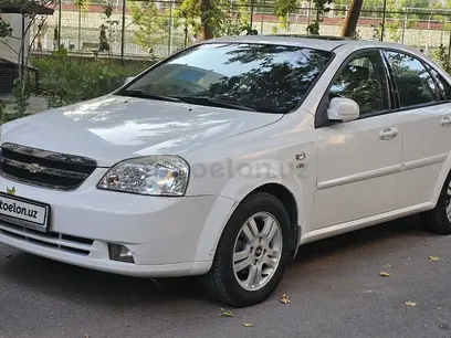Белый Chevrolet Lacetti, 3 позиция 2009 года, КПП Автомат, в Ташкент за 8 000 y.e. id5166724