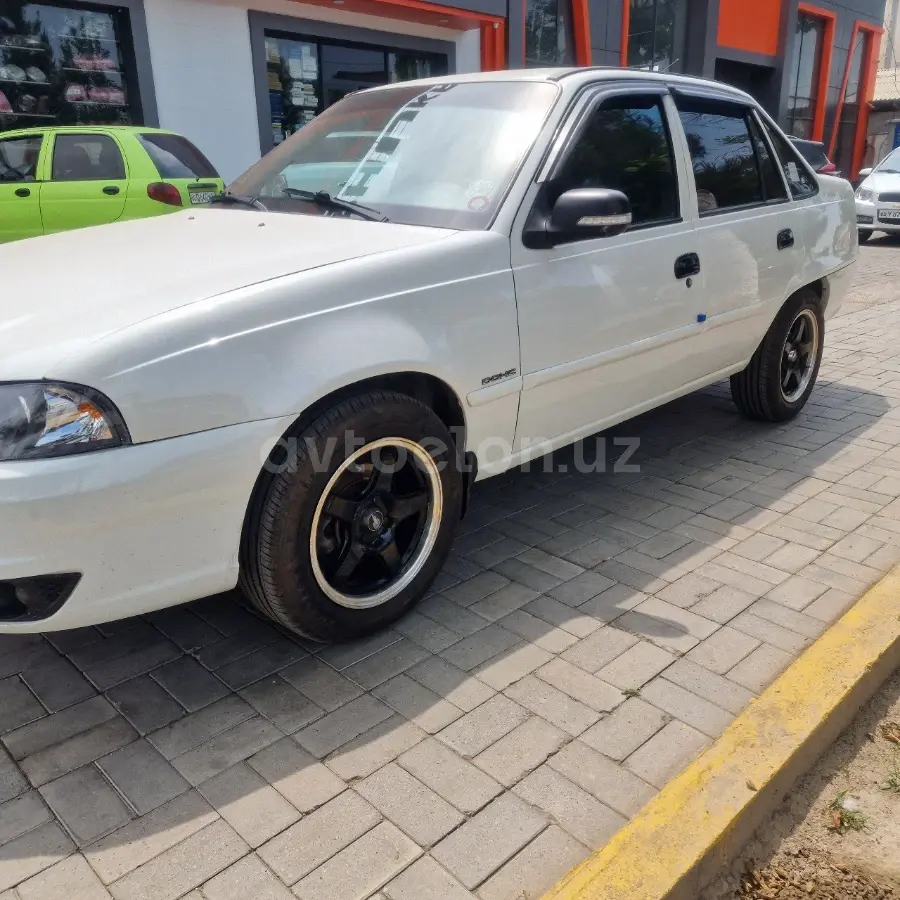 Daewoo Nexia II — 2