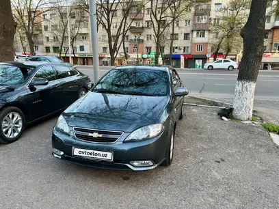 Mokriy asfalt Chevrolet Gentra 2018 yil, КПП Avtomat, shahar Toshkent uchun 12 800 у.е. id4903854