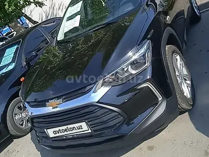 Chevrolet Tracker, 3 позиция 2023 года, в Ташкент за 17 000 y.e. id5158031