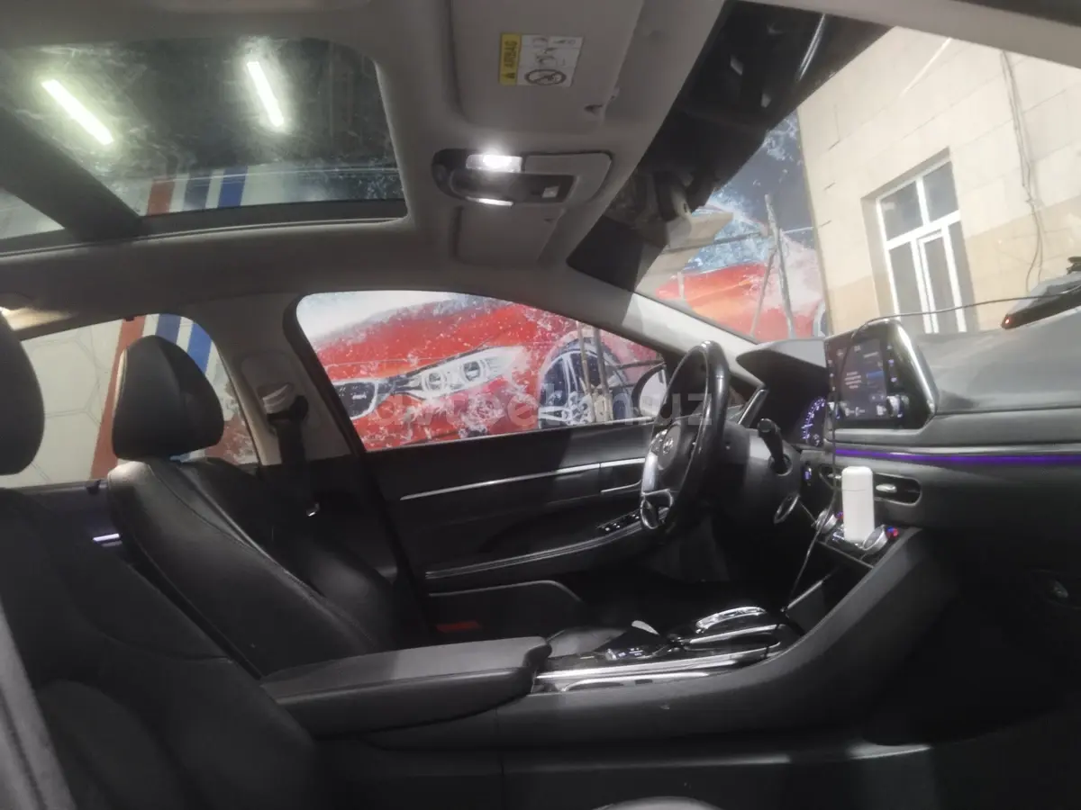 Hyundai Sonata — 6