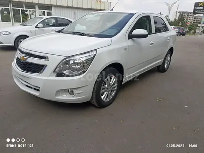 Белый Chevrolet Cobalt, 4 позиция 2024 года, КПП Автомат, в Наманган за 12 700 y.e. id5207085