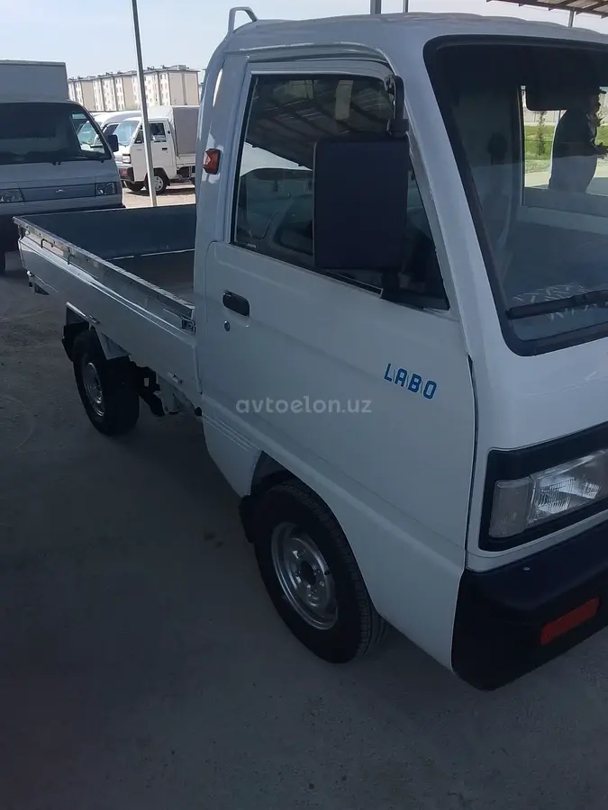 Chevrolet Labo 2023 — 3