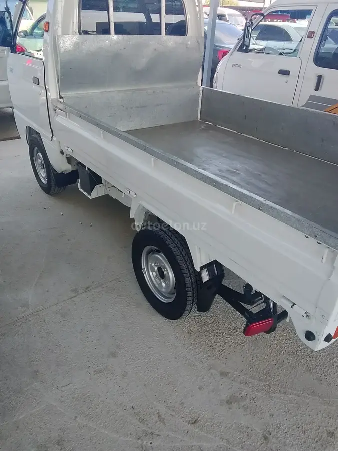 Chevrolet Labo 2023 — 6