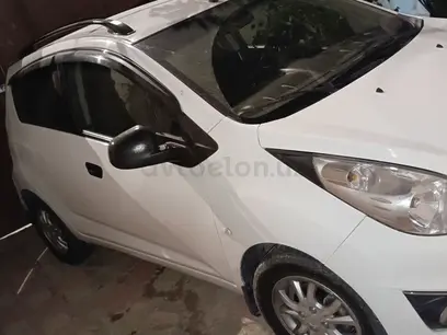 Белый Chevrolet Spark, 2 евро позиция 2018 года, КПП Автомат, в Ташкент за 8 900 y.e. id4988440