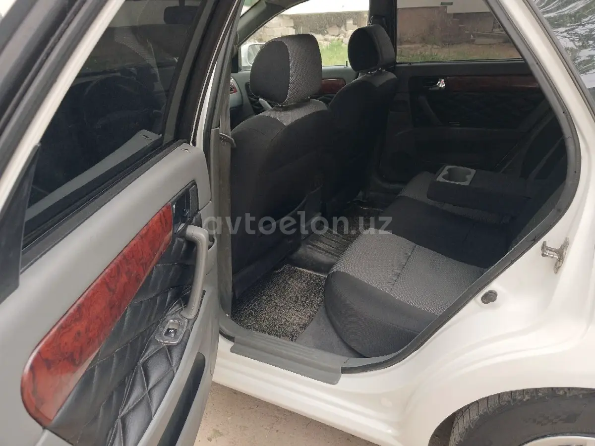 Chevrolet Lacetti — 4