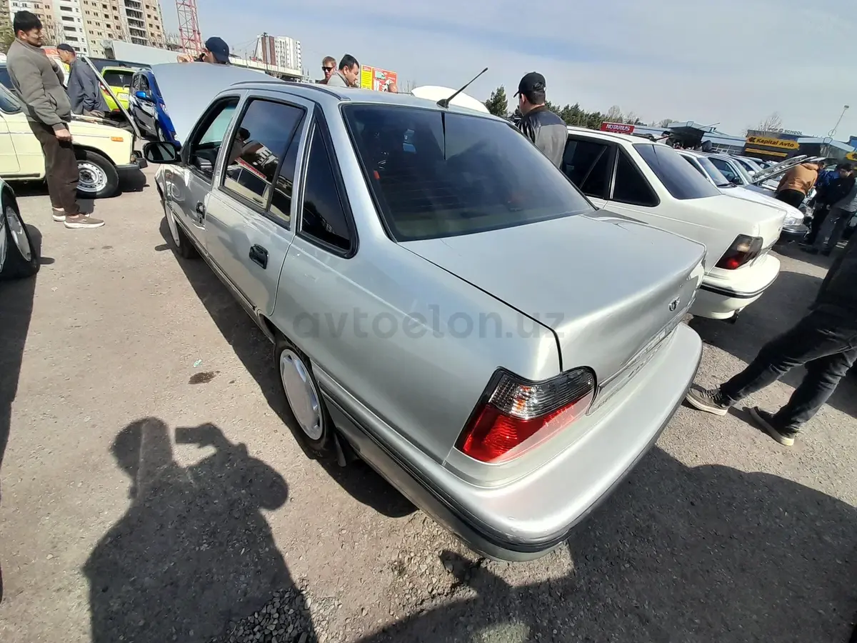 Daewoo Nexia — 4