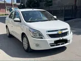 Белый Chevrolet Cobalt, 4 позиция 2025 года, КПП Автомат, в Алмалык за ~12 003 y.e. id6234435, Фото №1