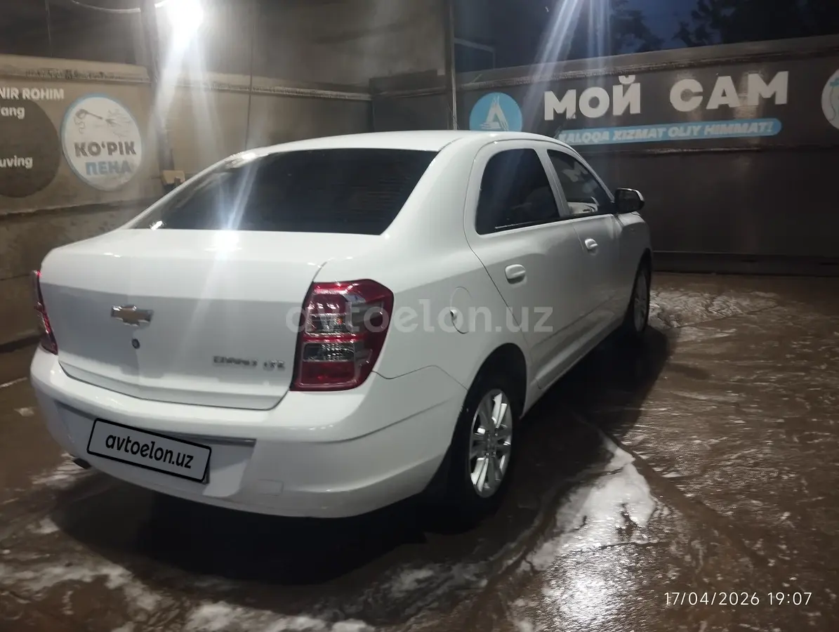 Chevrolet Cobalt 2022 — 5