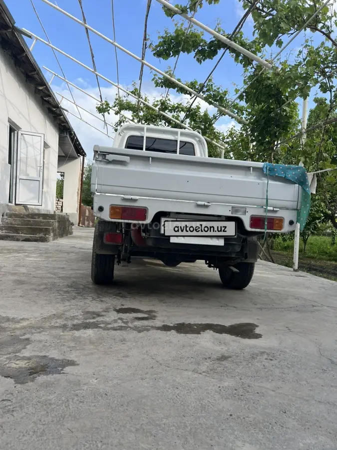 Chevrolet Labo 2025 — 2