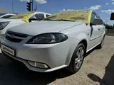 Белый Chevrolet Gentra, 2 позиция 2022 года, КПП Механика, в Навои за ~11 318 y.e. id5246310, Фото №1