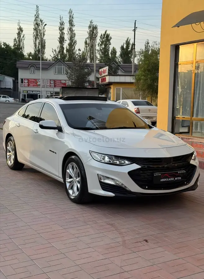 Chevrolet Malibu 2 2018