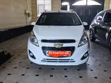 Oq Chevrolet Spark, 4 pozitsiya 2021 yil, КПП Avtomat, shahar Navoiy uchun 9 600 у.е. id6404884, Fotosurat №1