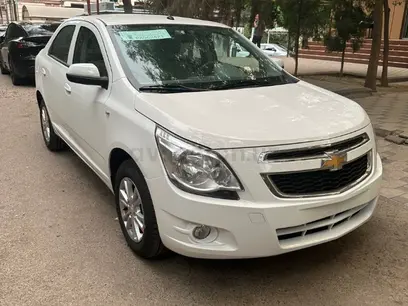 Белый Chevrolet Cobalt 2024 года, КПП Автомат, в Джизак за ~11 662 y.e. id5221686