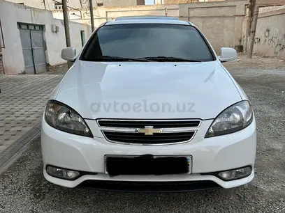 Белый Chevrolet Gentra, 3 позиция 2019 года, КПП Автомат, в Ургенч за ~11 208 y.e. id4991293