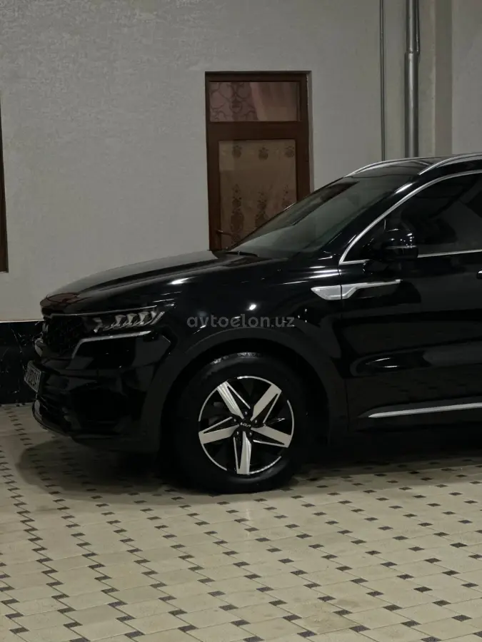 Kia Sorento — 3