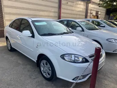 Белый Chevrolet Gentra, 3 позиция 2024 года, КПП Автомат, в Иштыханский район за ~13 437 y.e. id5183960