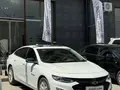 Черный Chevrolet Malibu, 3 позиция 2024 года, КПП Автомат, в Ташкент за ~33 291 y.e. id5136851