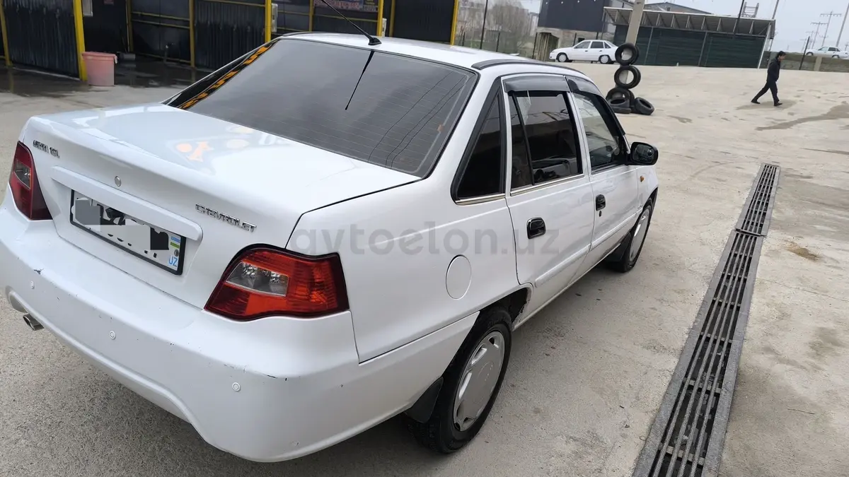 Daewoo Nexia II — 3