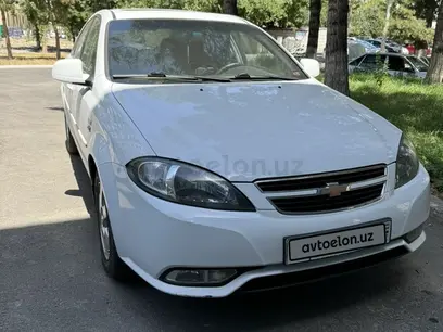 Oq Chevrolet Gentra, 3 pozitsiya 2019 yil, КПП Avtomat, shahar Toshkent uchun 11 600 у.е. id5202581