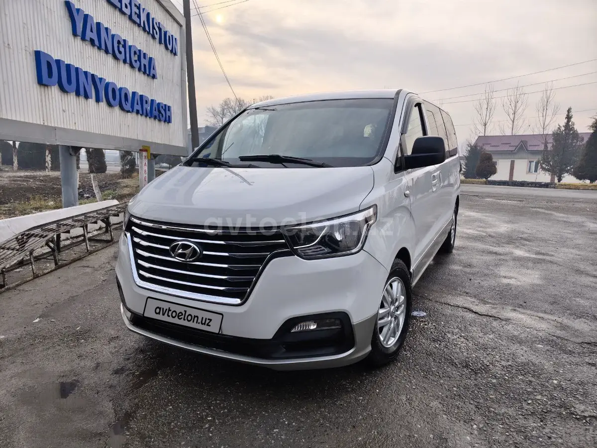 Hyundai H-1