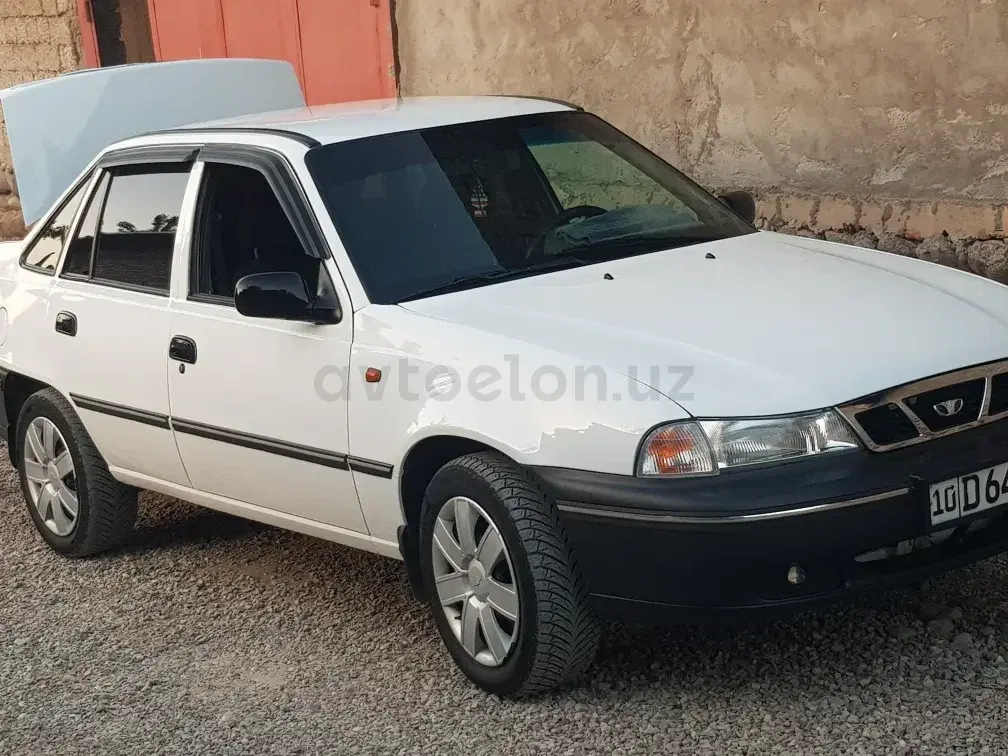 Daewoo Nexia — 4